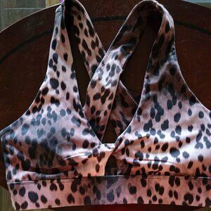 Fabletics Oasis Twist Leopard Sports Bra- L